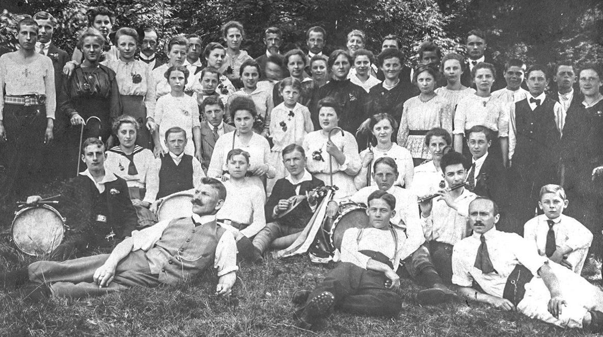 Fuball Turnverein Jahn von Stadtlengsfeld bei ein Wanderrast, um 1928