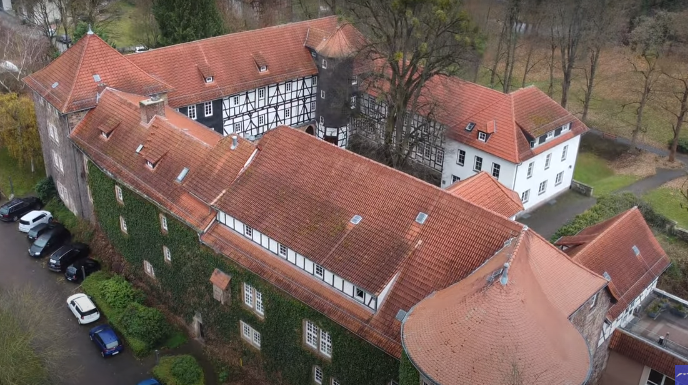 Abbildung 030 Burg 2015